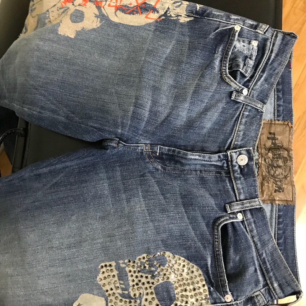 7 for all Mankind jeans with painted skulls